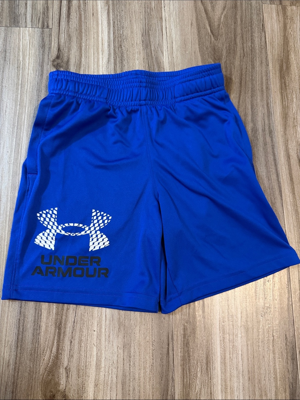 Boys UA shorts